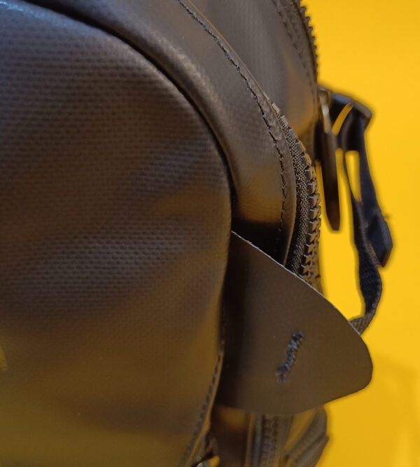 classic black - Image 8